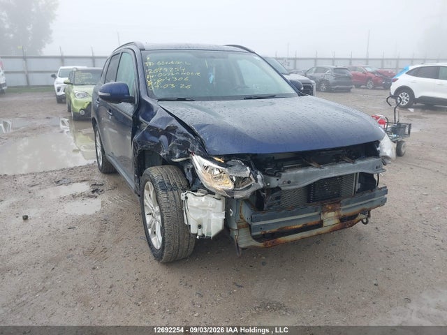 Продажа на аукционе авто 2014 Mitsubishi Outlander Se, vin: JA4JZ3AX1EZ604306, номер лота: 12692254