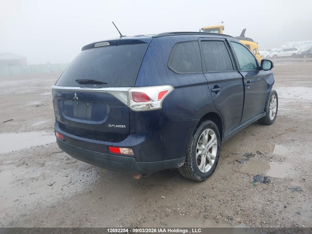 2014 Mitsubishi Outlander Se მანქანა იყიდება აუქციონზე, vin: JA4JZ3AX1EZ604306, აუქციონის ნომერი: 12692254