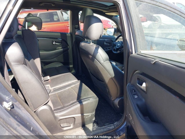 KIA Rondo Ex/ex Luxury/se 2014 KNAHU8A32E7023726 Image 8