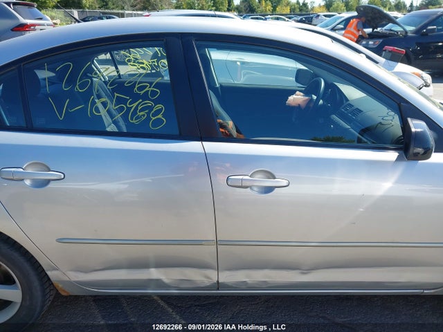 Aukcja sprzedaży 2004 Mazda Mazda3 Gs, vin: JM1BK12F641105488, numer aukcji: 12692266