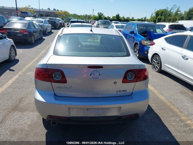 Aukcja sprzedaży 2004 Mazda Mazda3 Gs, vin: JM1BK12F641105488, numer aukcji: 12692266