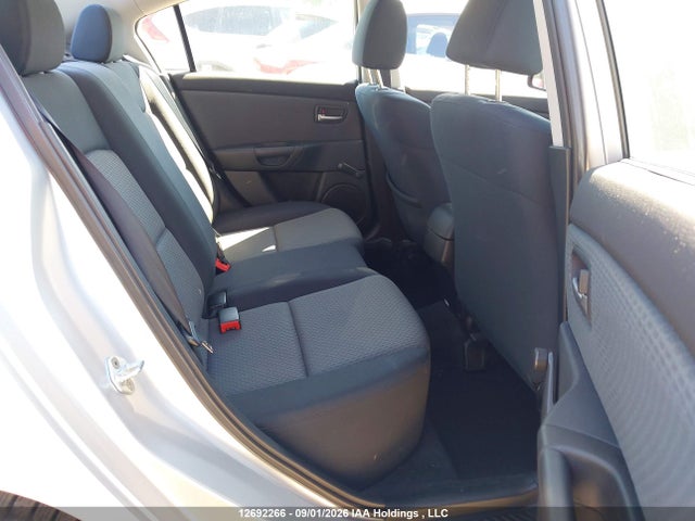 Aukcja sprzedaży 2004 Mazda Mazda3 Gs, vin: JM1BK12F641105488, numer aukcji: 12692266