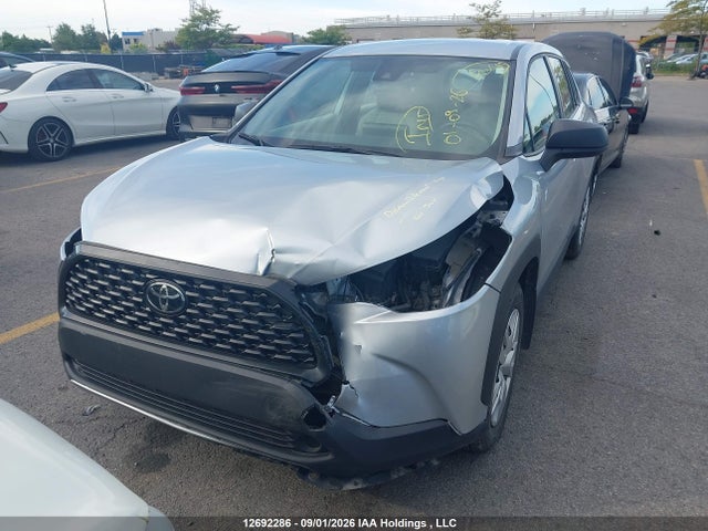 Toyota Corolla Cross L 2022 7MUAAABG1NV003310 Image 13
