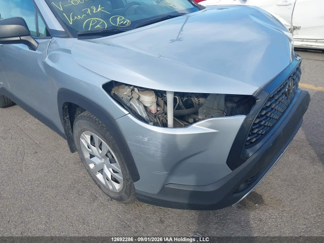 Toyota Corolla Cross L 2022 7MUAAABG1NV003310 Image 22