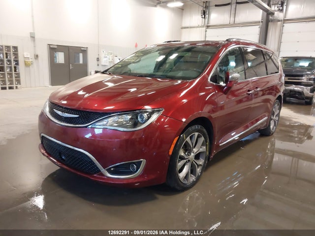 2020 Chrysler Pacifica Limited მანქანა იყიდება აუქციონზე, vin: 2C4RC1GG5LR100922, აუქციონის ნომერი: 12692291