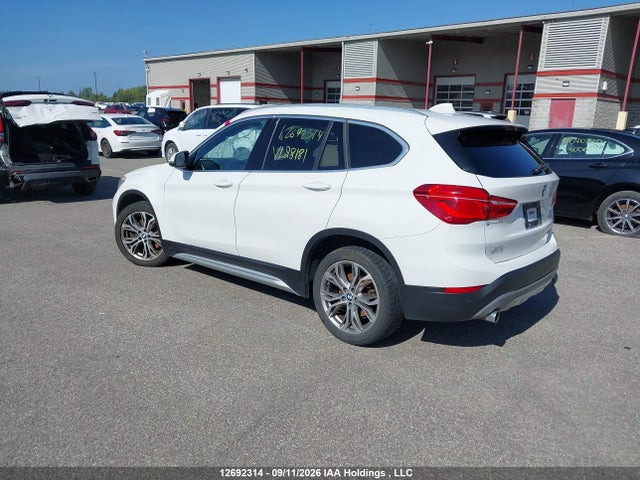 BMW X1 Xdrive28i 2018 WBXHT3C31J5L28181 Image 3