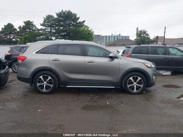 KIA SORENTO EX 2016 5XYPHDA51GG142743 Image 13