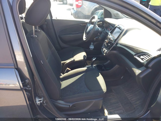 2022 Chevrolet Spark 1lt Cvt მანქანა იყიდება აუქციონზე, vin: KL8CD6SA7NC017905, აუქციონის ნომერი: 12692332