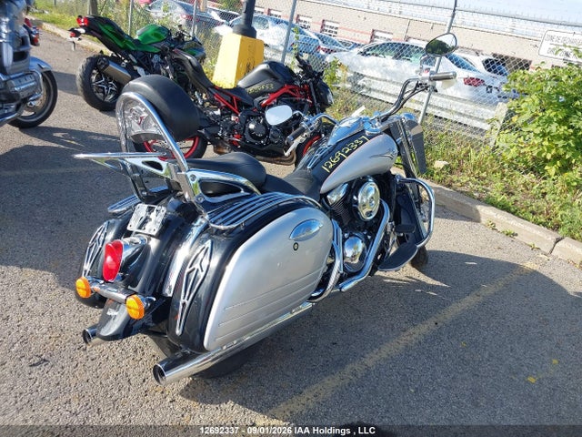 12692337 :رقم المزاد ، JKBVNKD125A000577 vin ، 2005 Kawasaki Vn1600 D1 مزاد بيع