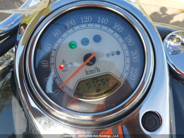12692337 :رقم المزاد ، JKBVNKD125A000577 vin ، 2005 Kawasaki Vn1600 D1 مزاد بيع