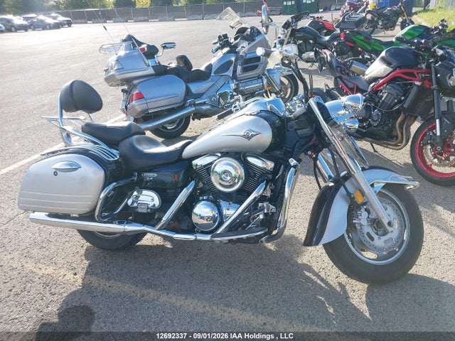 12692337 :رقم المزاد ، JKBVNKD125A000577 vin ، 2005 Kawasaki Vn1600 D1 مزاد بيع