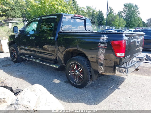 Nissan TITAN SV 2014 1N6AA0EC7EN511815 Image 3
