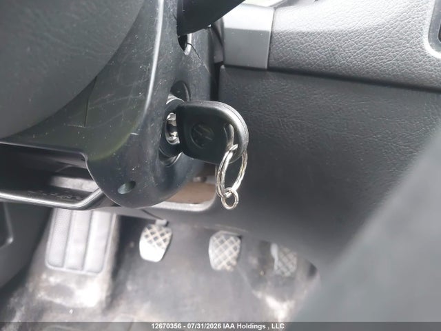 2009 Volkswagen City Golf 2.0l მანქანა იყიდება აუქციონზე, vin: 9BWEL41JX94013099, აუქციონის ნომერი: 12670356