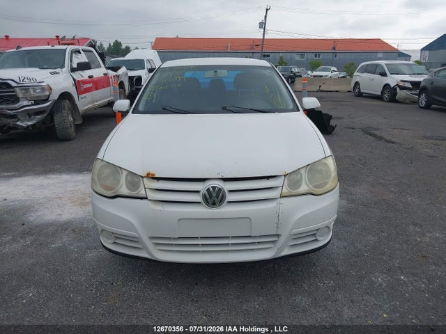 2009 Volkswagen City Golf 2.0l მანქანა იყიდება აუქციონზე, vin: 9BWEL41JX94013099, აუქციონის ნომერი: 12670356