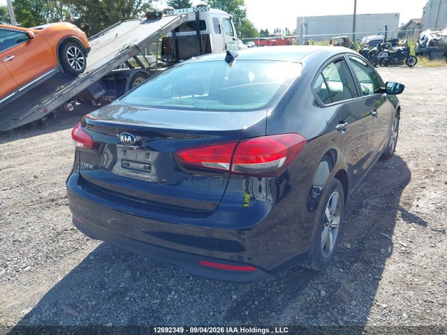 KIA Forte Lx/s 2018 3KPFL4A72JE282560 Image 4