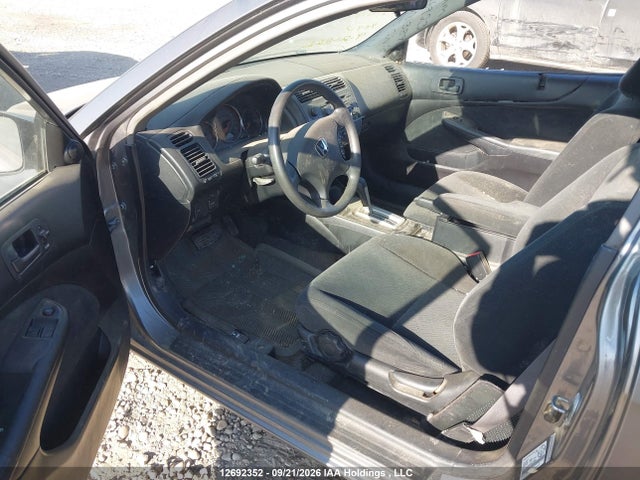 2005 Honda Civic Lx მანქანა იყიდება აუქციონზე, vin: 1HGEM22555L813890, აუქციონის ნომერი: 12692352