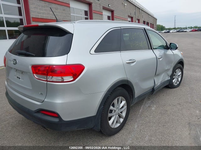 5XYPGDA56GG180648 KIA Sorento 3.3l Lx +