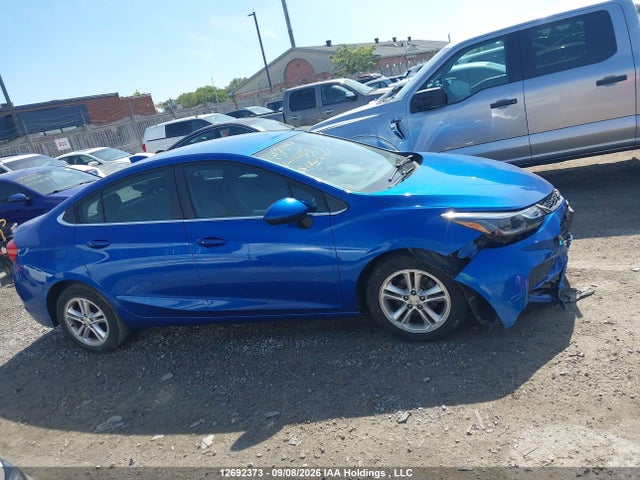 Chevrolet Cruze Lt Auto 2018 1G1BE5SM2J7116650 Image 13