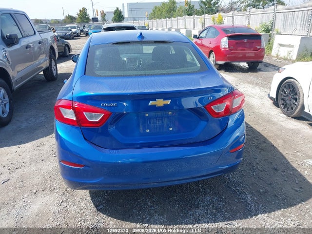Chevrolet Cruze Lt Auto 2018 1G1BE5SM2J7116650 Image 16