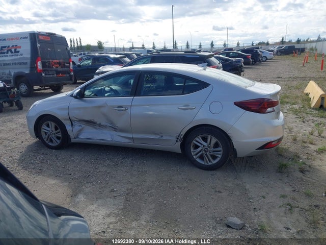 12692380 :رقم المزاد ، KMHD84LF0LU899999 vin ، 2020 Hyundai Elantra Preferred Auto Ivt مزاد بيع