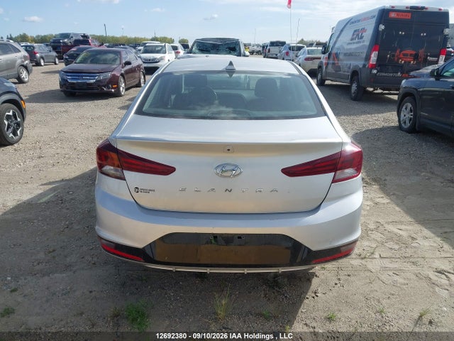 12692380 :رقم المزاد ، KMHD84LF0LU899999 vin ، 2020 Hyundai Elantra Preferred Auto Ivt مزاد بيع