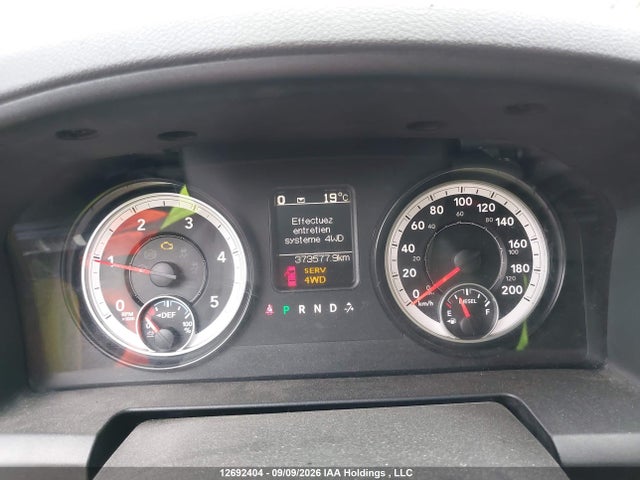 12692404 :رقم المزاد ، 1C6RR7SM7FS783781 vin ، 2015 Ram 1500 St مزاد بيع