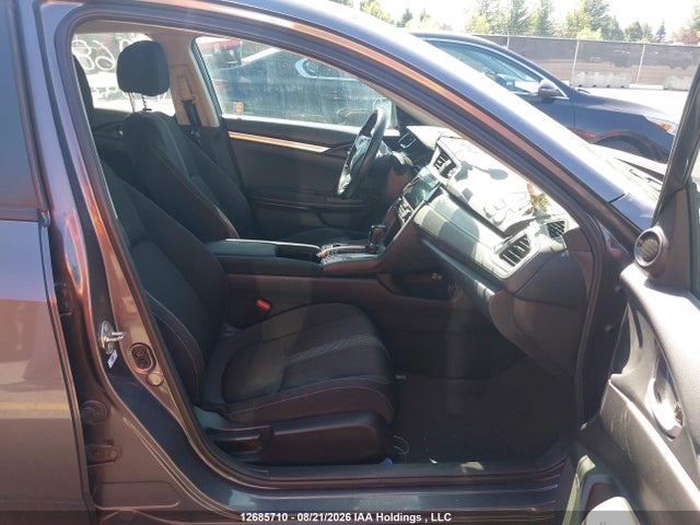 Honda CIVIC SE 2018 2HGFC2F61JH042104 Image 5