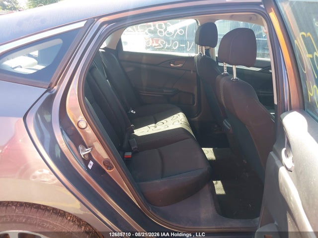 Honda CIVIC SE 2018 2HGFC2F61JH042104 Image 8