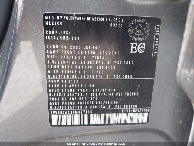 3VV8B7AX3PM087130 Volkswagen Tiguan Comfortline R-line Black