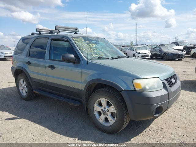 2005 Ford Escape Xlt მანქანა იყიდება აუქციონზე, vin: 1FMYU93165KA85952, აუქციონის ნომერი: 12681412
