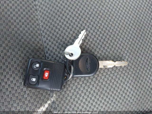 Продажа на аукционе авто 2005 Ford Escape Xlt, vin: 1FMYU93165KA85952, номер лота: 12681412