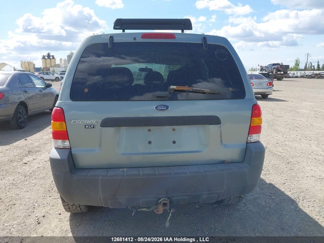 Продажа на аукционе авто 2005 Ford Escape Xlt, vin: 1FMYU93165KA85952, номер лота: 12681412