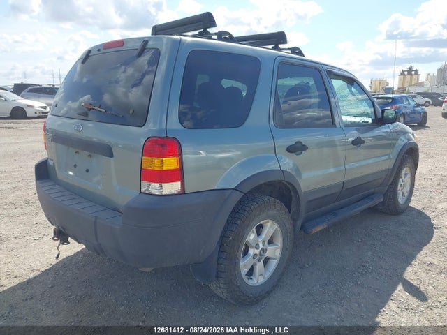 Продажа на аукционе авто 2005 Ford Escape Xlt, vin: 1FMYU93165KA85952, номер лота: 12681412