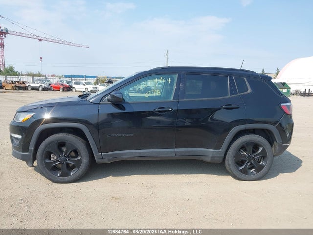 3C4NJDBBXKT648587 Jeep Compass North