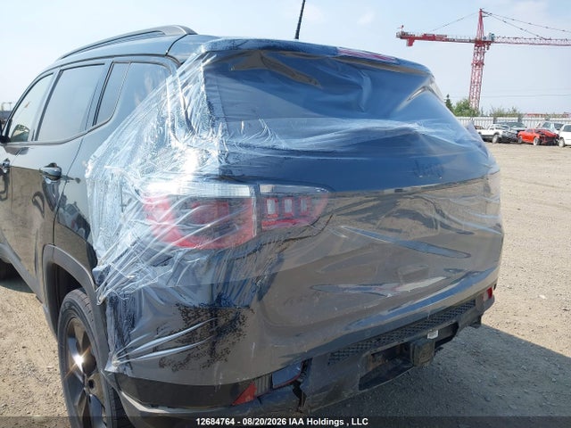 3C4NJDBBXKT648587 Jeep Compass North