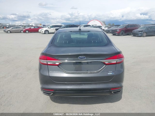 12692427 :رقم المزاد ، 3FA6P0T99HR254081 vin ، 2017 Ford Fusion Se مزاد بيع