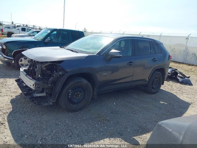 2T3B1RFV0RC454336 Toyota RAV4 LE