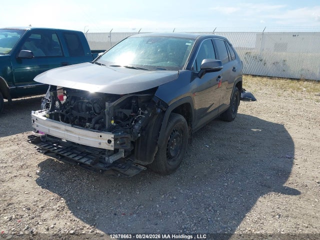 2T3B1RFV0RC454336 Toyota RAV4 LE