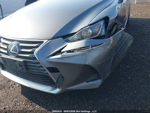 Lexus Is 300 300 2017 JTHCM1D28H5025812 Image 18