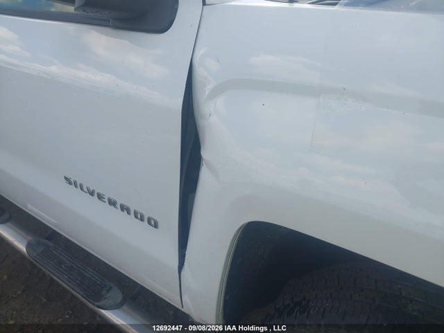 Chevrolet Silverado K1500 Custom 2018 1GCVKPEC7JZ123643 Image 19