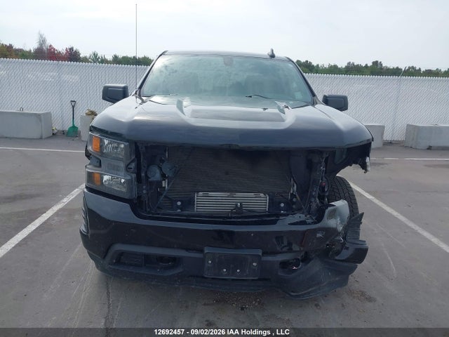 Продаж на аукціоні авто 2022 Chevrolet Silverado 1500 Ltd Custom, vin: 3GCPYBEK5NG209556, номер лоту: 12692457