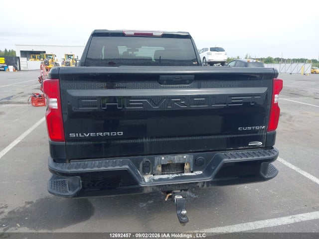 Продаж на аукціоні авто 2022 Chevrolet Silverado 1500 Ltd Custom, vin: 3GCPYBEK5NG209556, номер лоту: 12692457