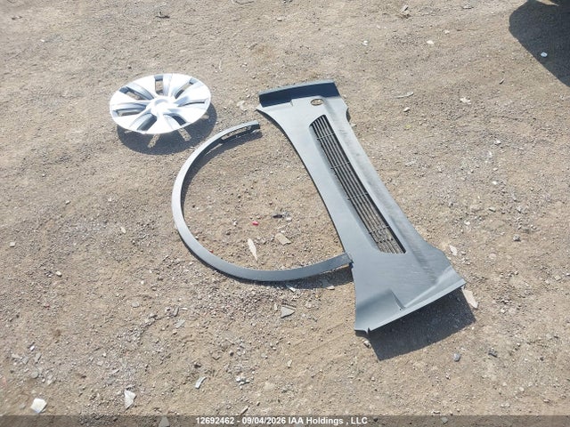 12692462 :رقم المزاد ، LRWYGDEE7PC066822 vin ، 2023 Tesla Model Y Long Range مزاد بيع