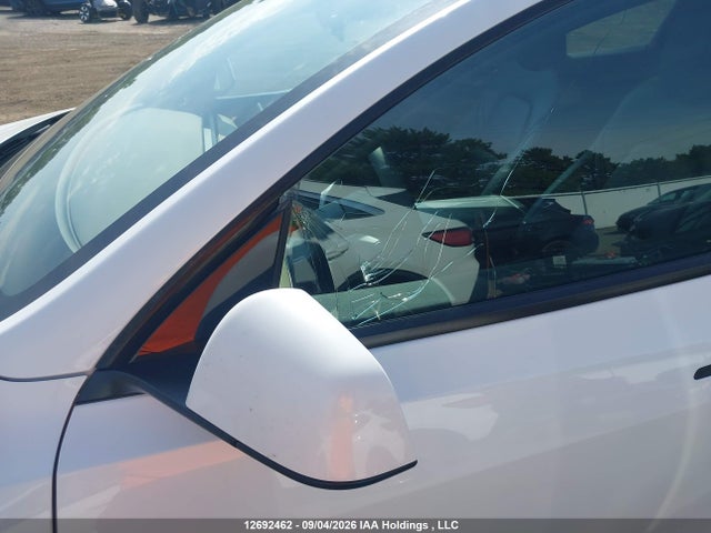 12692462 :رقم المزاد ، LRWYGDEE7PC066822 vin ، 2023 Tesla Model Y Long Range مزاد بيع