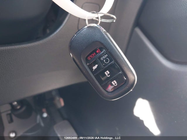 12692489 :رقم المزاد ، 2HKRS3H25SH000395 vin ، 2025 Honda Cr-v Lx مزاد بيع