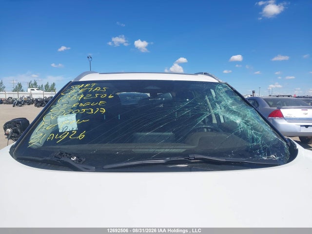 JN8BT3CB8PW205317 Nissan Rogue Sl