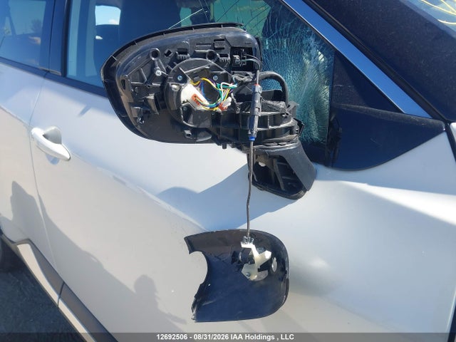 JN8BT3CB8PW205317 Nissan Rogue Sl