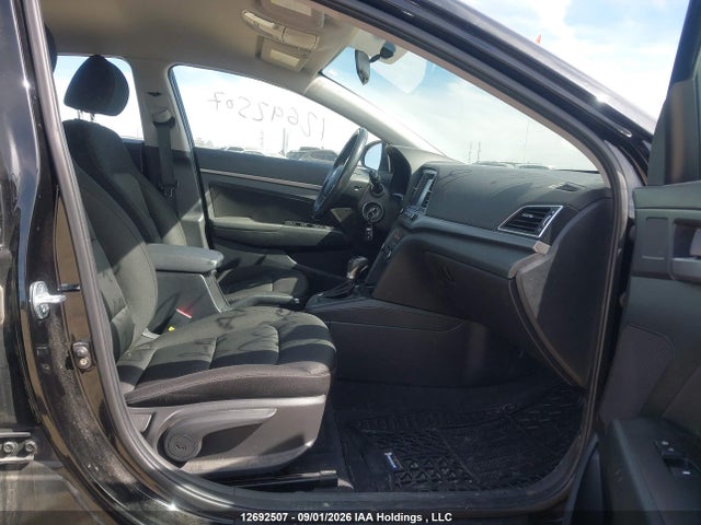 12692507 :رقم المزاد ، KMHD84LF4JU567898 vin ، 2018 Hyundai Elantra Gl مزاد بيع
