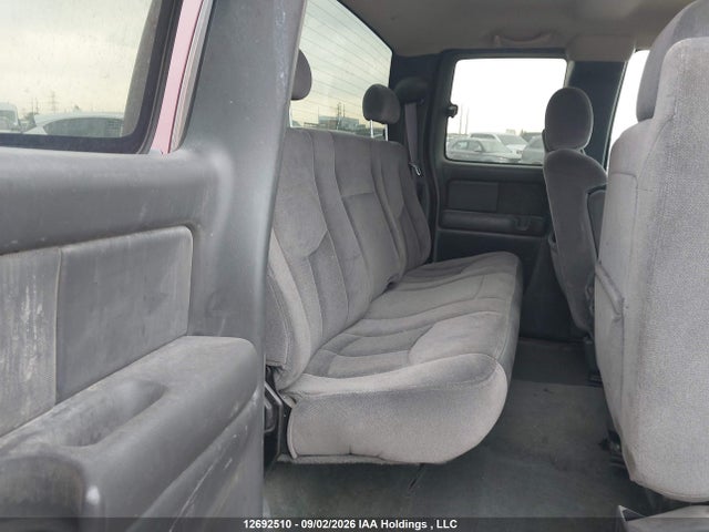 2003 Gmc Sierra C2500 Heavy Duty მანქანა იყიდება აუქციონზე, vin: 1GTHC29U63E162301, აუქციონის ნომერი: 12692510