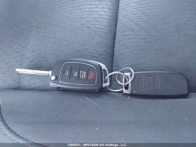 Продаж на аукціоні авто 2016 Hyundai Santa Fe Sport, vin: 5XYZUDLB8GG337780, номер лоту: 12692531